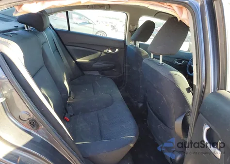 2015 Honda Civic Lx z USA, uszkodzony, nr VIN 2HGFB2F51FH553720